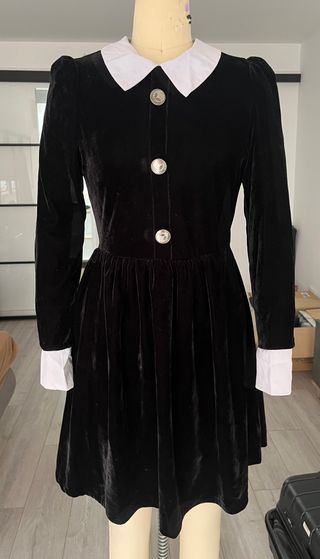 Vestido Negro Terciopelo Estilo Wednesday