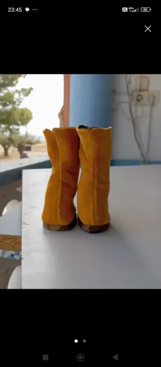 Lote vestido y botas muñeca