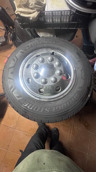 neumaticos Brigestone Duravis  225/70 R 15 C