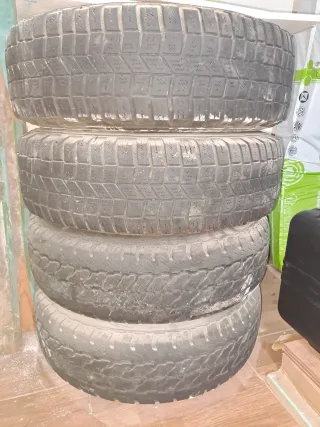 Llantas Nissan Terrano R15