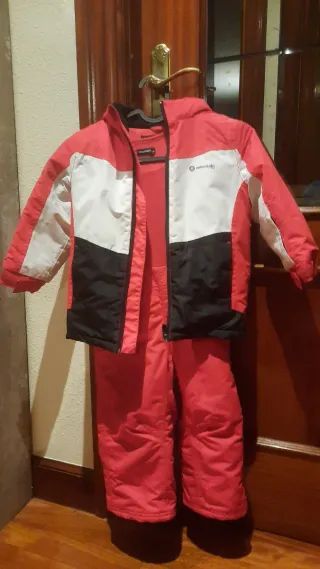 Conjunto esquí niño/a rojo y blanco
