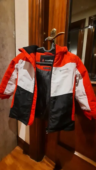 Conjunto esquí niño/a rojo y blanco