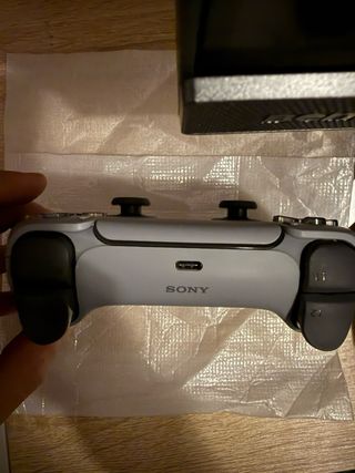 Mando PS5 30 Aniversario