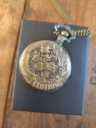 Orologio da tasca con moto