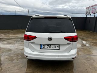Volkswagen Touran 2016