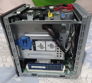 Server HPE Proliant Microserver G8