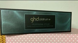Caja plancha GHD platinum+ instrucciones