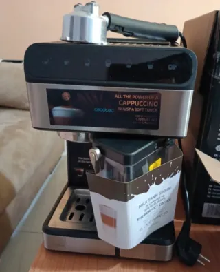 Cafetera Cecotec Cappuccino
