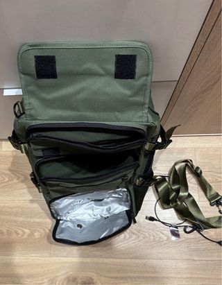 Mochila multifuncional verde