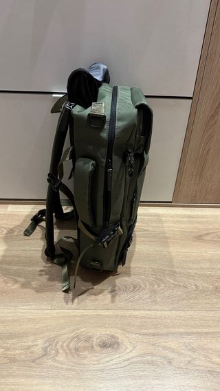 Mochila multifuncional verde