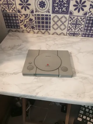 PlayStation 1 Edición 20 Aniversario