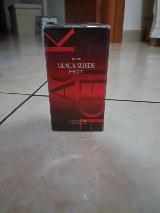 Profumo Uomo Avon Black Suede Hot