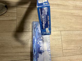 Maquetas Trumpeter USS Minneapolis y HMS Hood