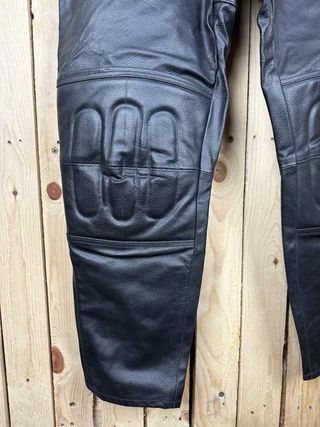 PANTALON T-L DE CUERO PARA MOTO GARIBALDI 1