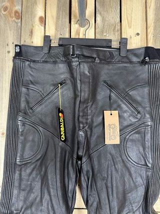 PANTALON T-2XL DE CUERO PARA MOTO GARIBALDI