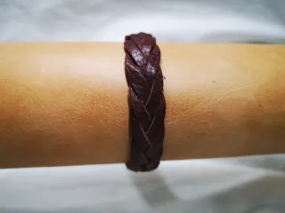 Pulsera de Piel Trenzado Artesanal