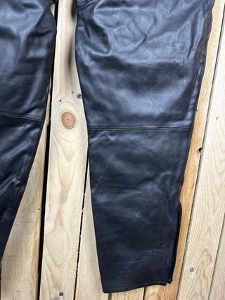 PANTALON T-XL DE CUERO PARA MOTO GARIBALDI 3