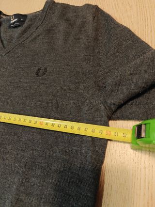 Jersey cuello pico Fred Perry - Talla M