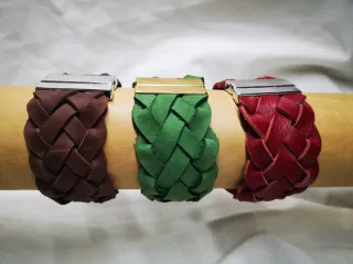 Pulsera de Piel Trenzado Artesanal Cierre Iman