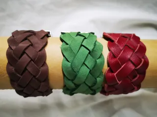 Pulsera de Piel Trenzado Artesanal Cierre Iman