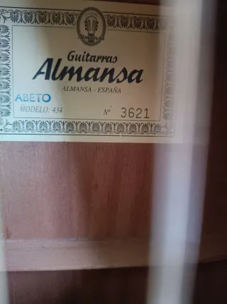 Guitarra Almansa 434