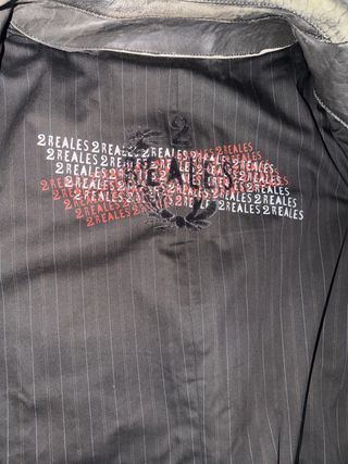 Americana de Cuero 2Reales