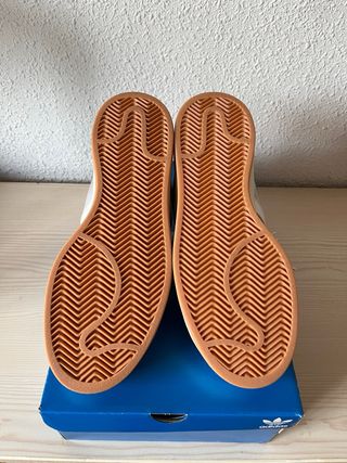 Adidas Campus 00's Gris y Blanco