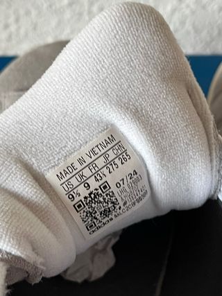 Adidas Campus 00's Gris y Blanco