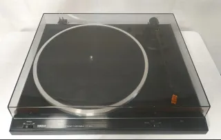 Tocadiscos Yamaha TT-230 Negro