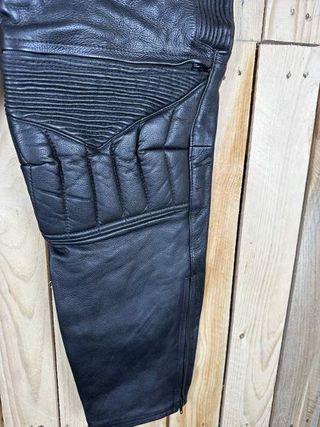 PANTALON T-XL DE CUERO PARA MOTO GARIBALDI 2