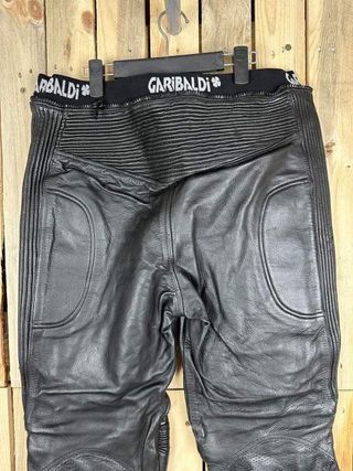 PANTALON T-XL DE CUERO PARA MOTO GARIBALDI 2