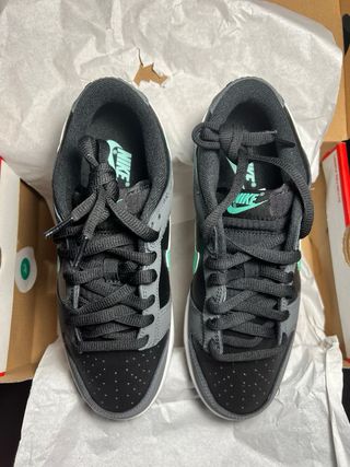 Nike Dunk Low Gris Negro Verde Talla 40