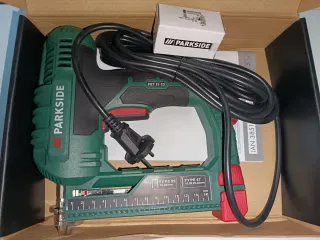 Grapadora Clavadora Parkside nuevo