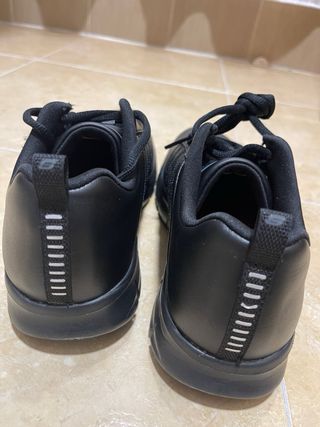 Zapatillas Skechers Negras
