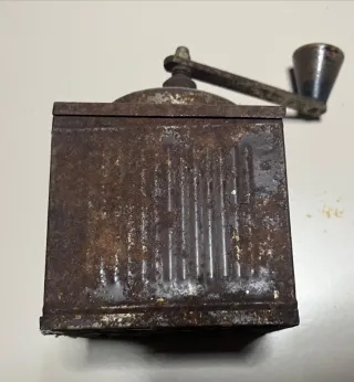 Macinino da caffè antico A. Brevetti