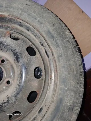 Goodyear Rueda con llanta 185/60R15