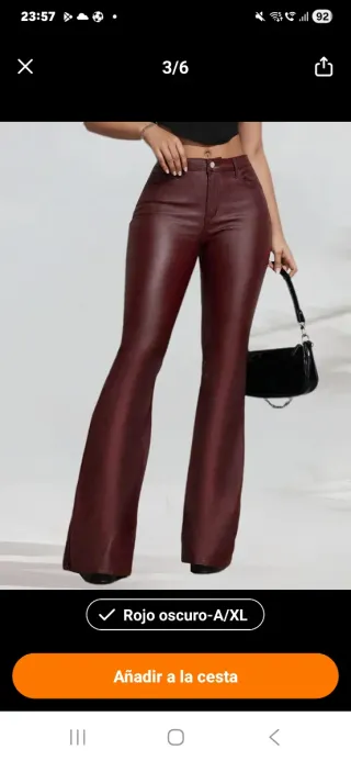 Pantalón similcuero morado