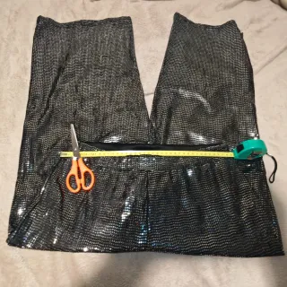 Pantalón ancho plateado brillante