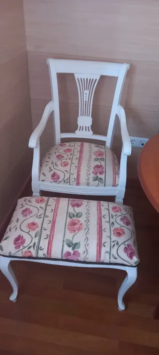 Sillón Clásico Tapizado Flores