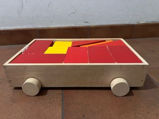 Cubos y carrito de madera Toy Planet