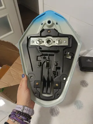 Suzuki Carenado Asiento Pasajero Azul