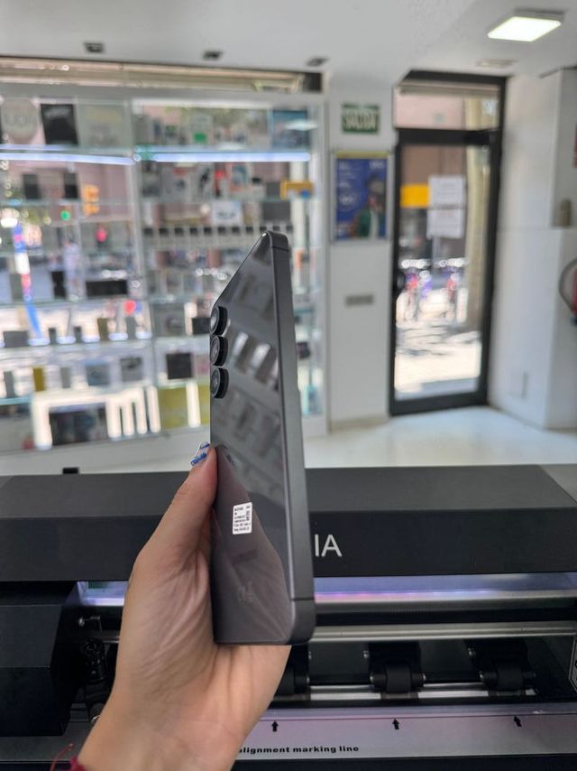 SAMSUNG S24 FE 128gb semi nuevo