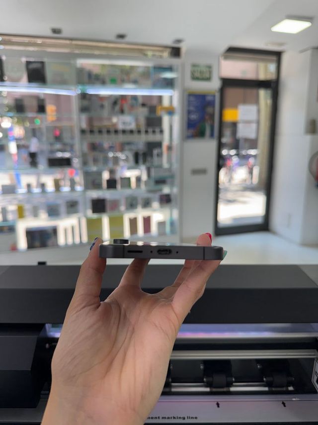 SAMSUNG S24 FE 128gb semi nuevo