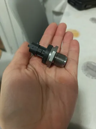 Sensor Presión Combustible Bosch