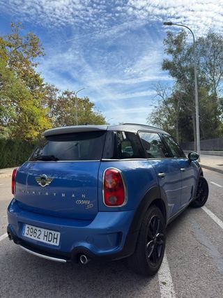 MINI Countryman SD SPORT POCOS KMS CON PEGATINA