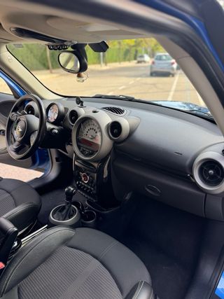 MINI Countryman SD SPORT POCOS KMS CON PEGATINA