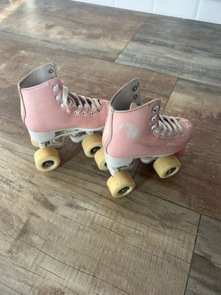 Patines rosas talla 30