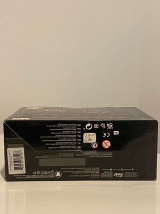 Funko Pop! Tee Black Panther Black Light