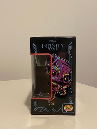 Funko Pop! Tee Black Panther Black Light