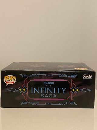 Funko Pop! Tee Black Panther Black Light